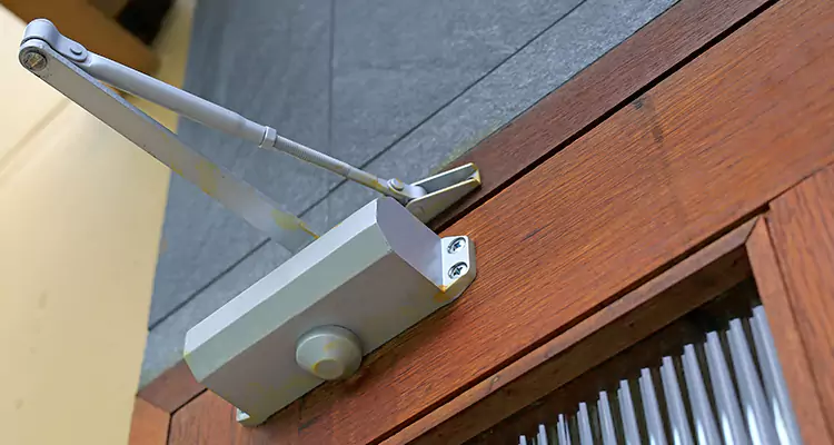 Automatic Door Opener Repair in St. Petersburg, FL