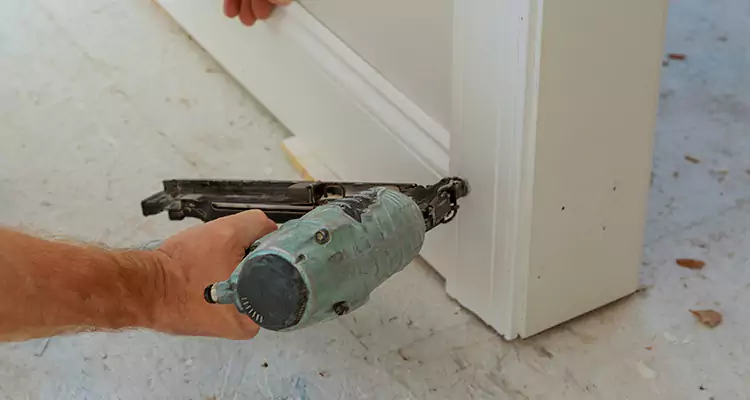 Fix Garage Door Panel in St. Petersburg, FL