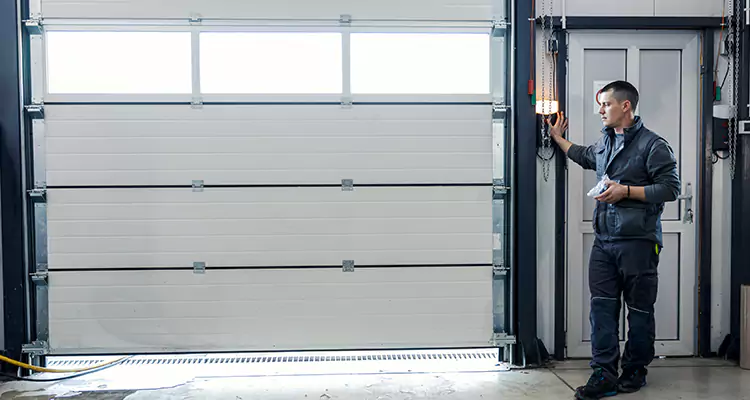 Our Garage Door Repair Services in St. Petersburg, FL
