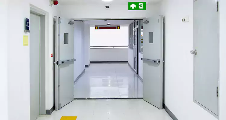 Commercial Metal Door Repair Services in St. Petersburg, FL