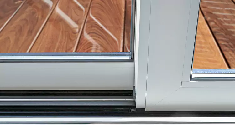 Patio Door Jammed Shut in St. Petersburg, FL