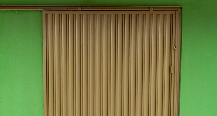 Wooden Sliding Door Stuck Repair Services in St. Petersburg, FL