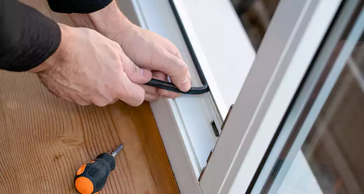 Sliding Door Maintenance in St. Petersburg, FL