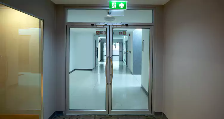 Emergency Glass Door Repair in St. Petersburg, FL