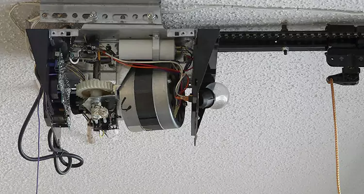 Garage Door Motor Replacement in St. Petersburg, FL