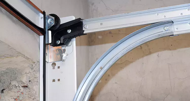 Maintain Liftmaster Garage Door Off Track in St. Petersburg, FL