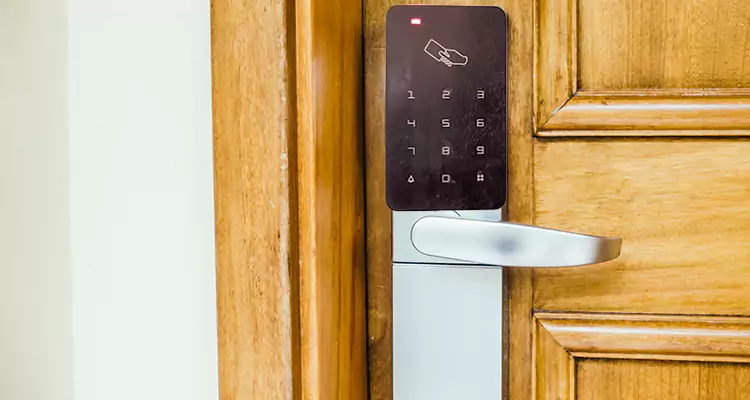 Keyless Hotel Door Locks Repair in St. Petersburg, FL